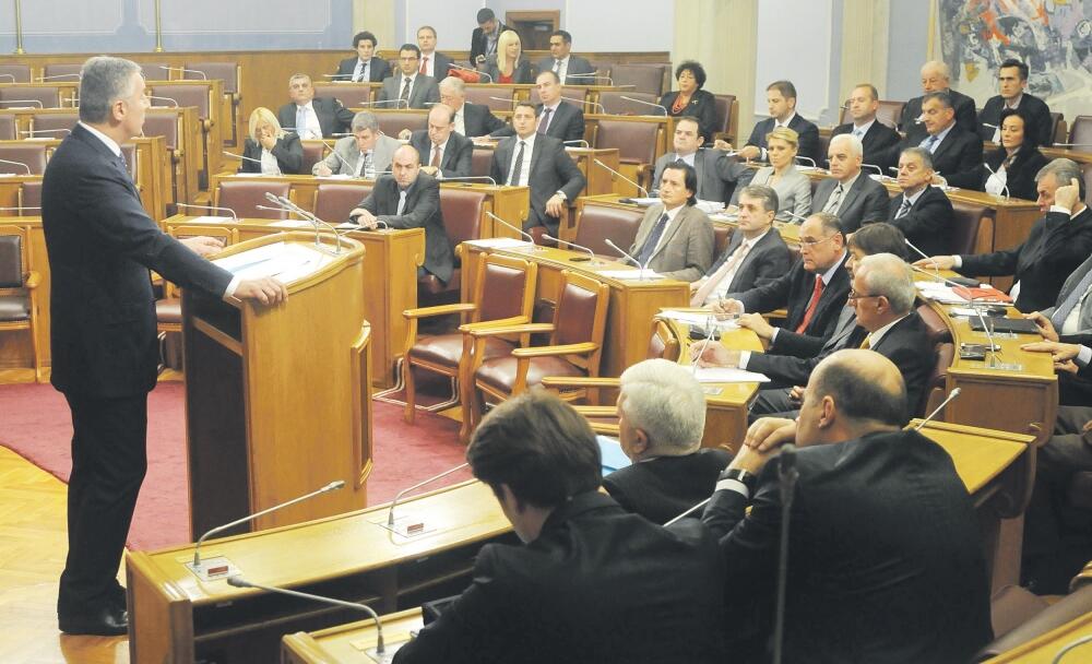 Milo Đukanović, premijerski sat