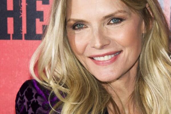 Michelle Pfeiffer svela dove nasconde la frusta utilizzata per