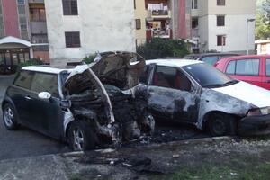 Kotor: U požaru uništena dva vozila