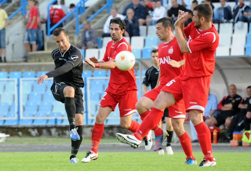 Čelik - Honved