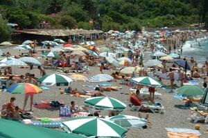 Tportal: BiH turisti umjesto u Dalmaciju odlaze u Crnu Goru