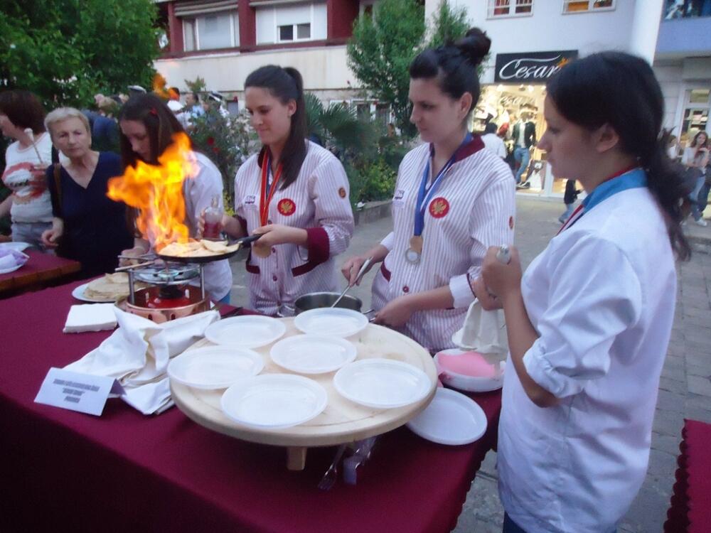 Žućenica fest, Tivat