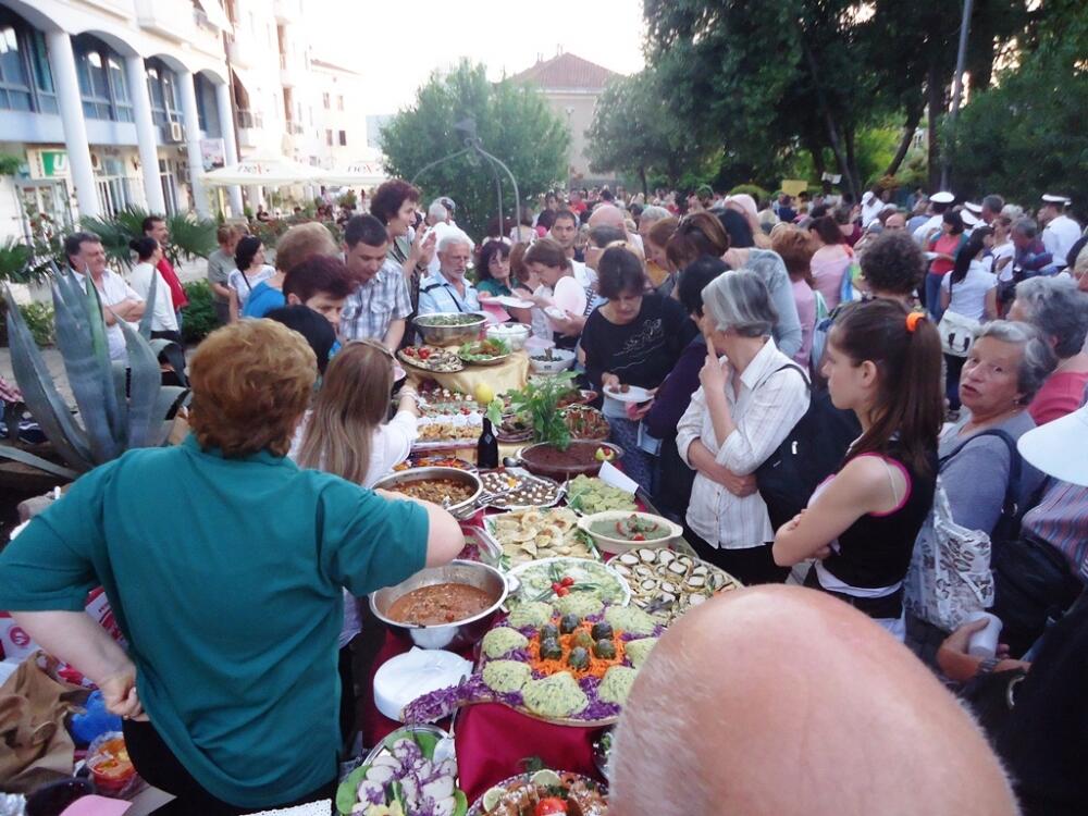 Žućenica fest, Tivat