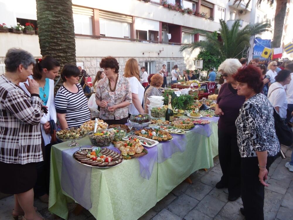 Žućenica fest, Tivat