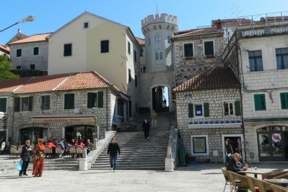 Gradski sat herceg novi, Foto: Slavica Kosić