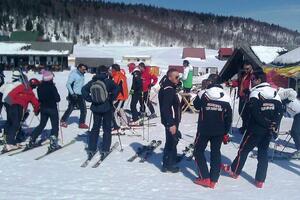Na tečaju za učitelje skijanja i snouborda bio i trener Ivice...