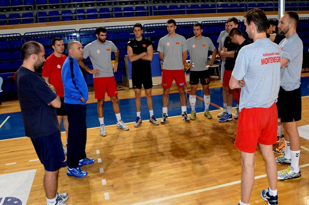 Muška seniorska odbojkaška reprezentacija Crne Gore, Foto: Anto Baković