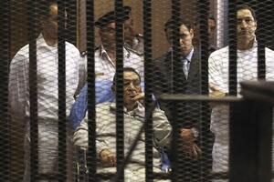 Hosni Mubarak jedva odgovarao na pitanja sudije