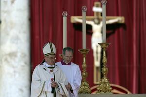 Papa pozvao državnike da otvore radna mjesta
