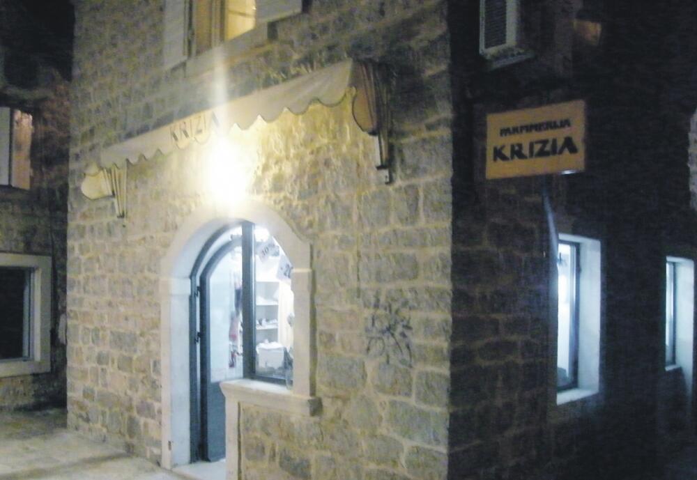 parfimerija Krizia Budva