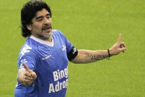 Maradona: Želim da radim u Kini