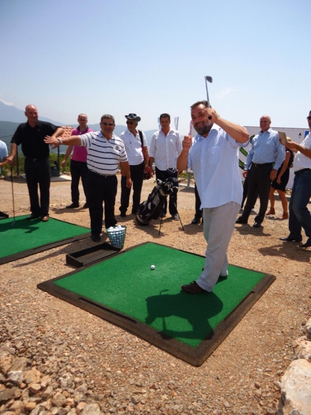 Luštica golf teren