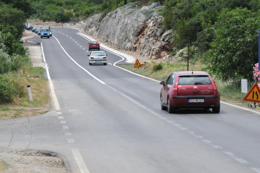 saobraćaj, Foto: Luka Zeković