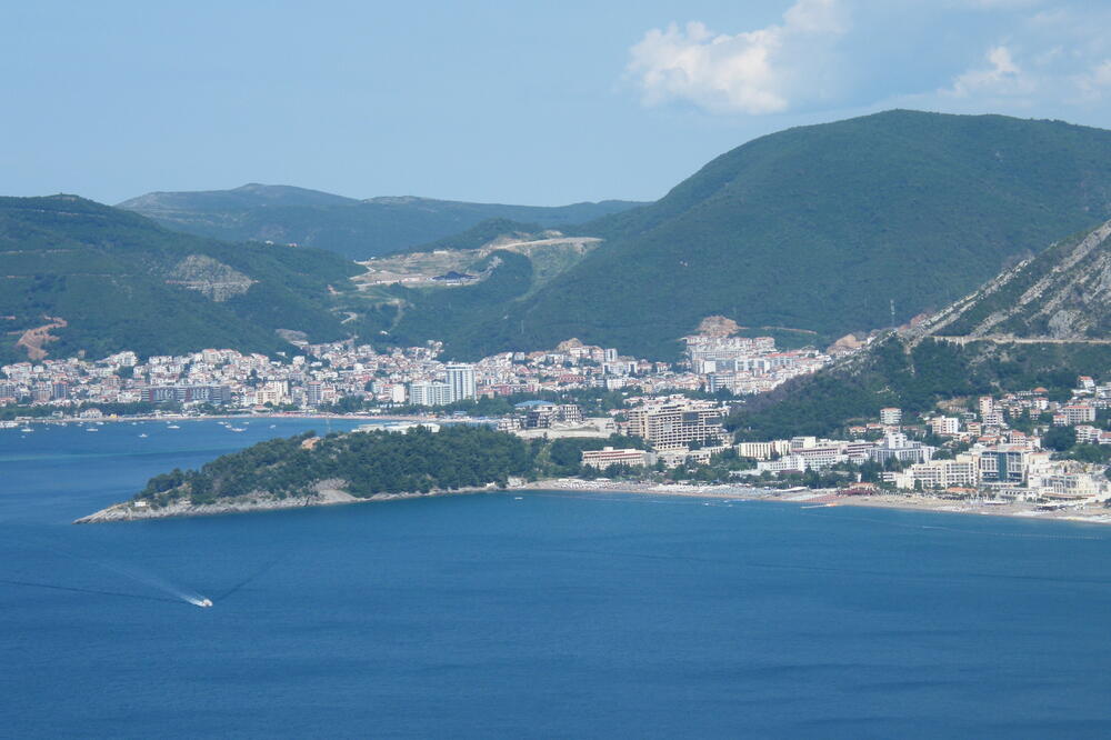 Bečići - panorama sa Čelobrda, Foto: Vuk Lajović, Vuk Lajović