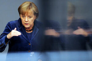 Merkel: Njemačka ne može sama da spasi Evropu