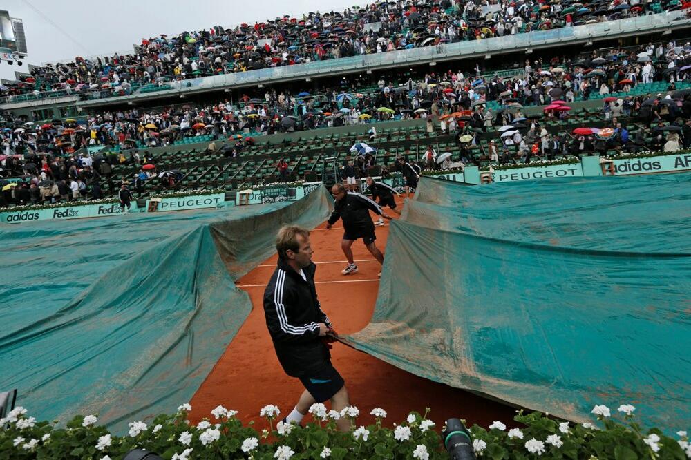 Kiša na Rolan Garosu, Foto: Beta AP