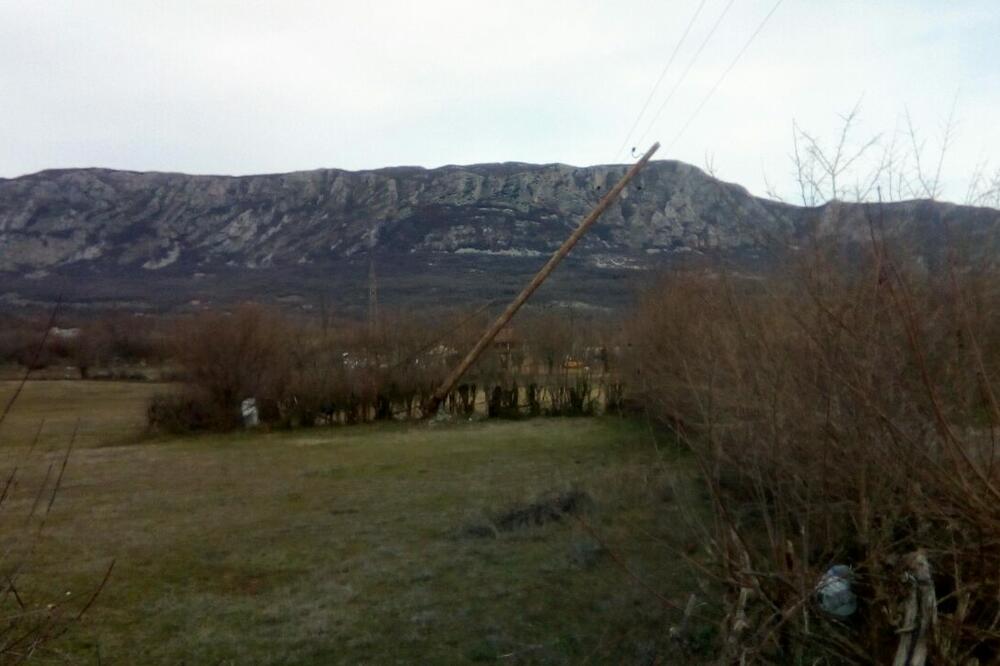 Nevrijeme mnogima pričinilo štetu, Foto: Borko Ždero