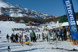 Počele vikend žurke na skijalištima