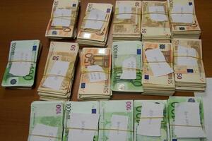 Carinici na Dobrakovu oduzeli 156.000 eura