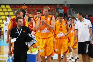 Makedonski košarkaši na svečanom dočeku u Skoplju