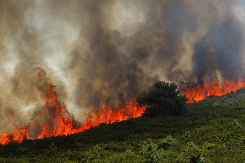 požar, brač, Foto: Jutarnji.hr