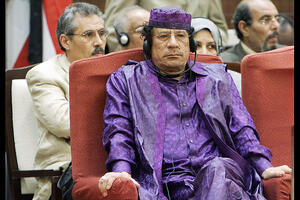 NATO: Gadafiju treba da se sudi, nije na nama da ga uhaspimo