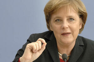 Angela Merkel ipak zatvara nuklearke
