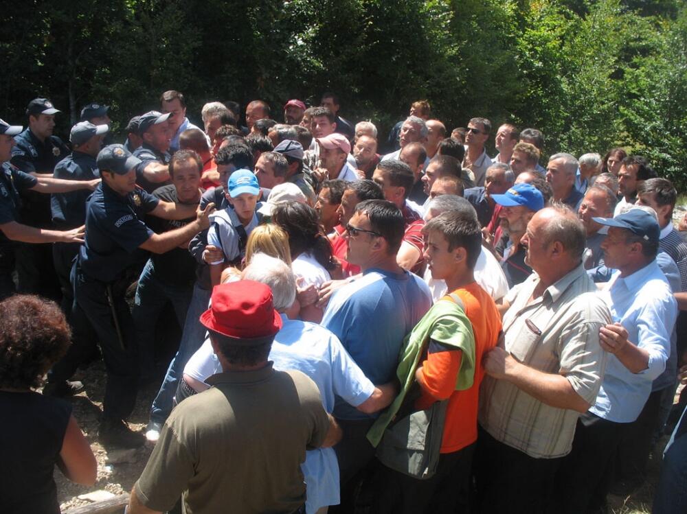 Protesti mještana Golije