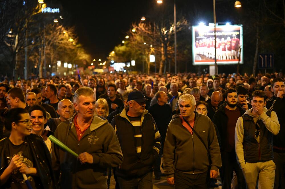 Sa protesta u centru Podgorice, Foto: Boris Pejović