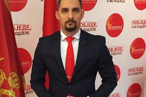 Leković: Nikezić da podnese ostavku