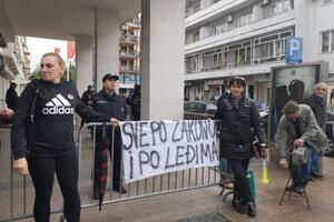"Odupri se" ispred Tužilaštva: Jesu li podnijete krivične prijave...