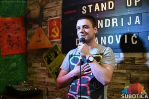 Na Opuč festivalu nastupa 12 komičara iz regiona