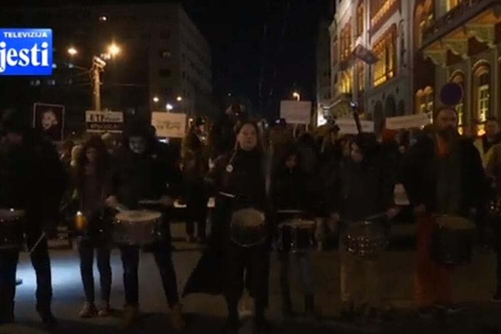 Detalj sa jednog od protesta, Foto: Screenshot/TV Vijesti