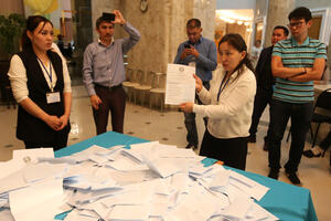 Izlazne ankete: Tokajev pobijedio na izborima u Kazahstanu