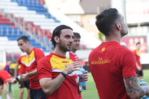 Foto priča: Pogledajte trening crnogorske reprezentacije u Olomucu