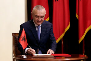 Albanija: Meta odložio lokalne izbore