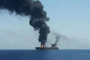 Iranski mediji: Eksplozija na iranskom naftnom tankeru kod...
