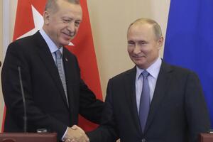 Erdogan: Volio bih po povratku iz SAD-a da se čujem sa Putinom