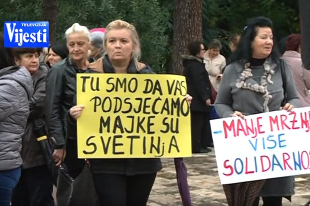 Sa protesta majki