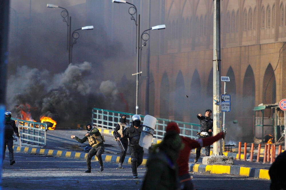 Protest odnosio sve više ljudskih života: Irak, Foto: AP