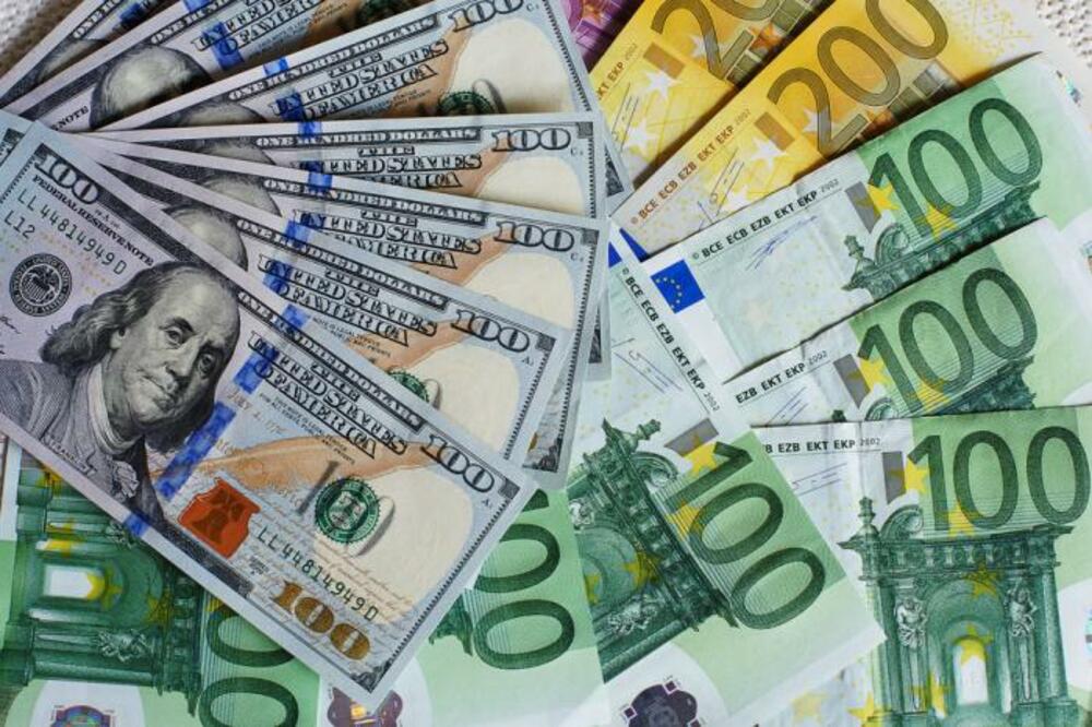 Lažne dolare mijenjali za eure (ilustracija), Foto: Economywatch