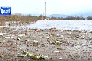 Problemi mještana Gornjeg Štedima: Voda se povukla, ali je smeće...
