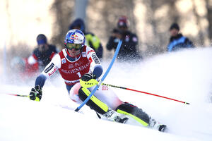 Panturo najbrži u slalomu Val D'Izera