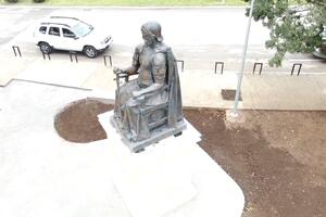 Snimak iz drona: Otkrivanje spomenika Ivanu Crnojeviću