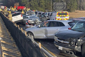 FOTO Lančani sudar 63 vozila u Virdžiniji, 35 povrijeđenih