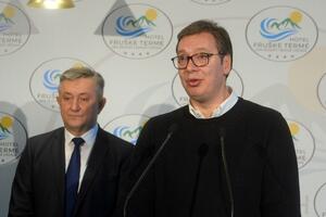 Vučić: Imam različito mišljenje od Đukanovića, Amfilohiju bih imao...