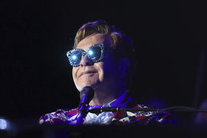 Elton Džon obećao milion dolara pomoći Australiji