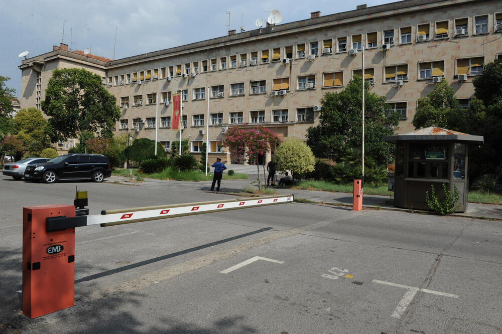 Zgrada Ministarstva unutrasnjih poslova, Foto: Savo Prelević