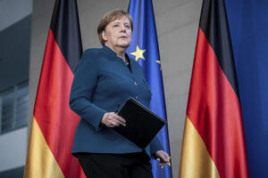 Prvi test: Merkel negativna na koronavirus