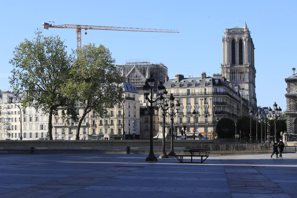 Pariz, Foto: AP